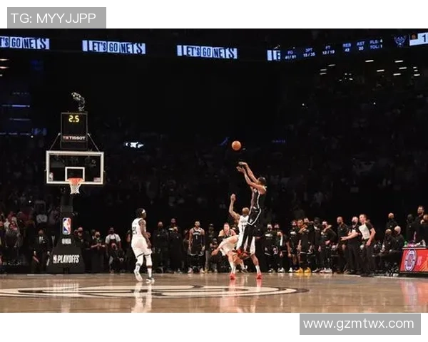 球星背心与足球文化的深度融合：从球场到街头的时尚演变