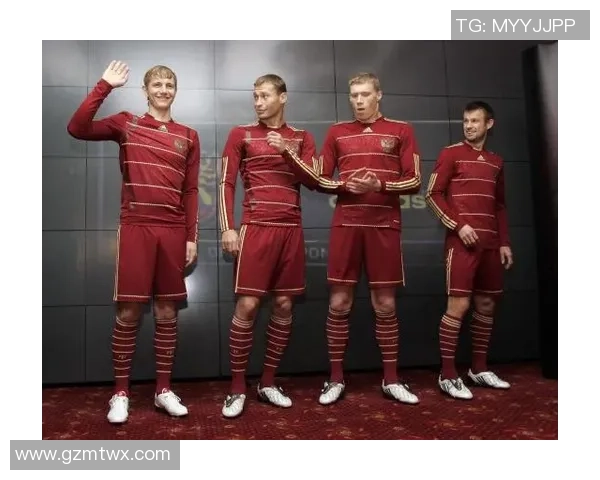 男足球星姚晨：个人资料、职业生涯亮点及精彩瞬间合集